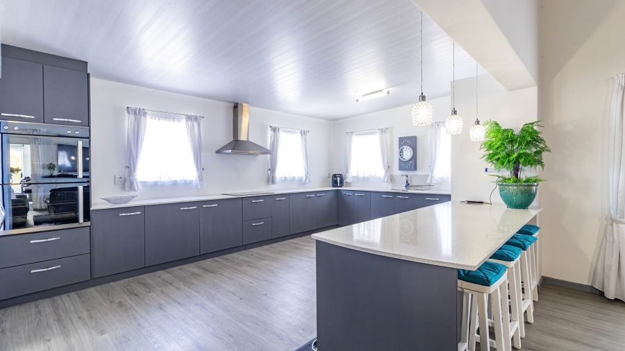 3 Bedroom Property for Sale in Lampiesbaai Western Cape